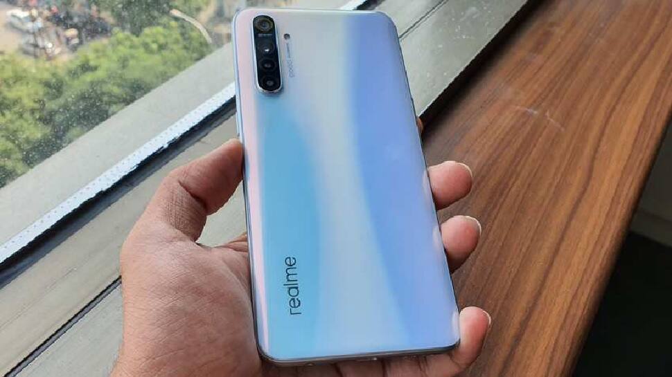 Realme: સ્માર્ટફોન પર 5 હજાર સુધી અને સ્માર્ટ TV પર 3 હજાર સુધીનું ડિસ્કાઉન્ટ Realme: સ્માર્ટફોન પર 5 હજાર સુધી અને સ્માર્ટ TV પર 3 હજાર સુધીનું ડિસ્કાઉન્ટ
