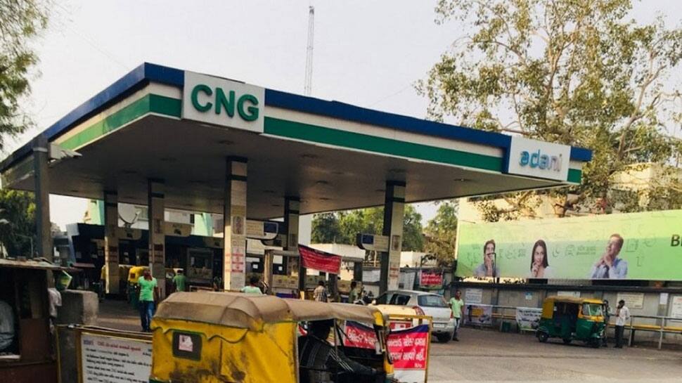 3 રાજ્યોમાં અદાણી ગેસએ ઘટાડ્યા CNG અને PNG ના ભાવ 3 રાજ્યોમાં અદાણી ગેસએ ઘટાડ્યા CNG અને PNG ના ભાવ