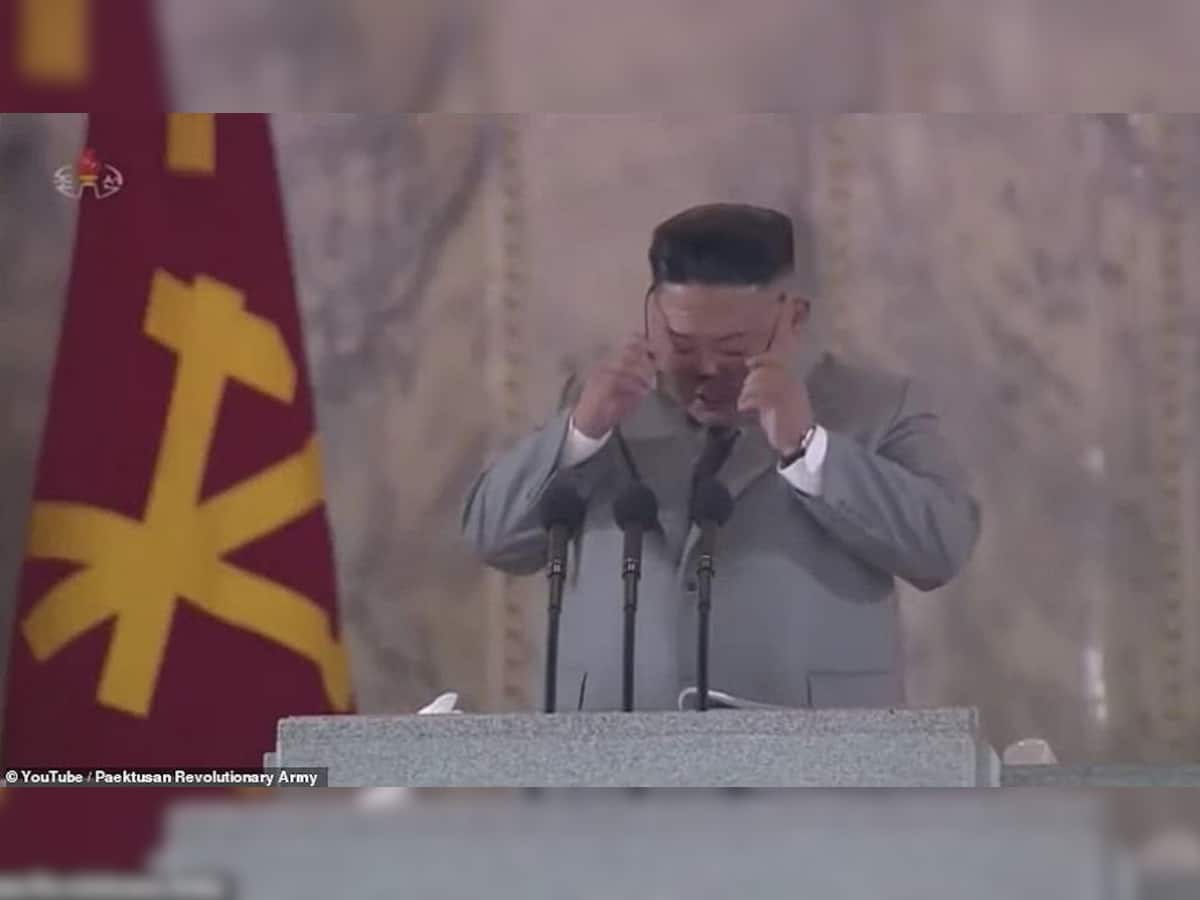 ઉત્તર કોરિયાની જનતા સામે રોવા લાગ્યા તાનાશાહ Kim Jong Un, માગી માફી