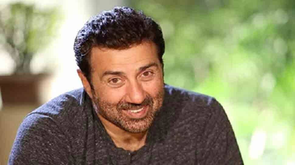 Birthday: Sunny Deolને કેમ છુપાવવી પડી હતી તેમના લગ્નની વાત? Birthday: Sunny Deolને કેમ છુપાવવી પડી હતી તેમના લગ્નની વાત?
