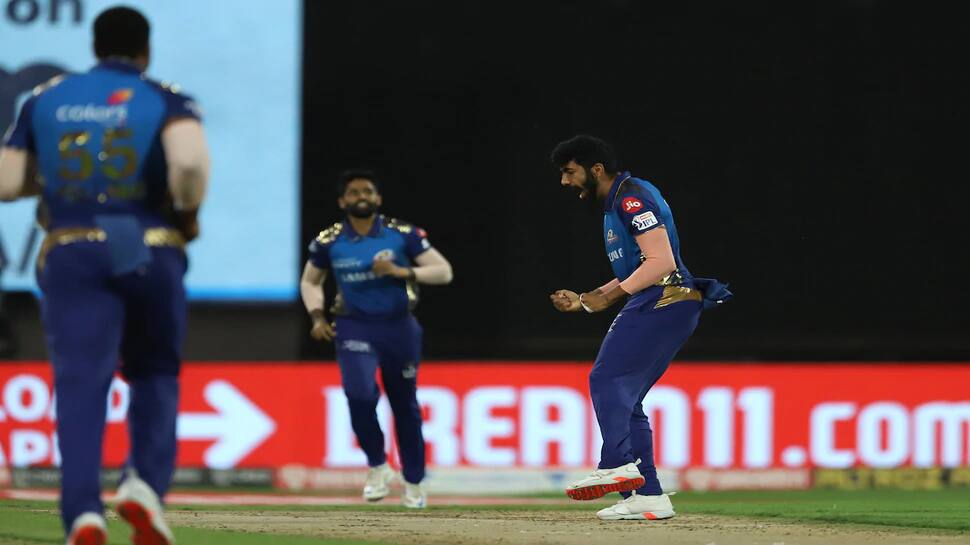 IPL 2020 CSK vs MI Live Score Updates: ચેન્નાઈનો સ્કોર 60ને પાર, કુરેન અને શાર્દુલ ક્રીઝ પર IPL 2020 CSK vs MI Live Score Updates: ચેન્નાઈનો સ્કોર 60ને પાર, કુરેન અને શાર્દુલ ક્રીઝ પર