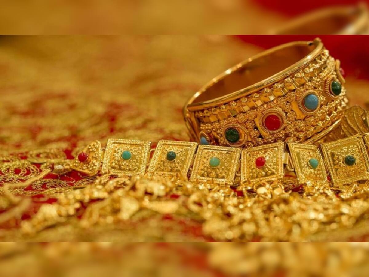 Gold Rate Today: સોનાના ભાવ ઘટ્યા, ચાંદીમાં વધારો, જાણો આજની કિંમત