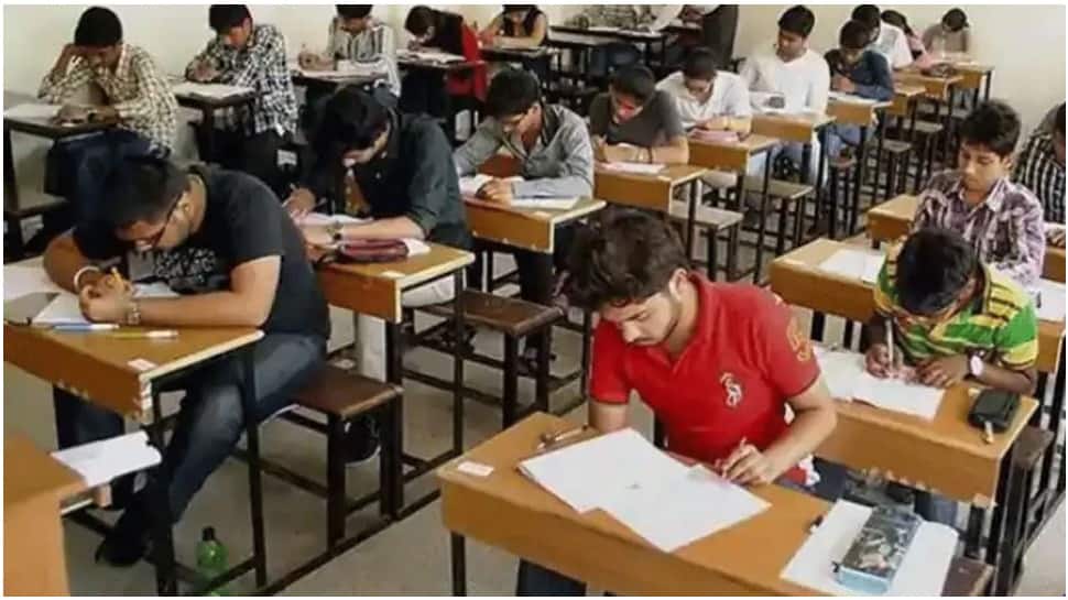 JEE Main Exam 2021 Updates: Now can give JEE exam 4 times in 1 year,