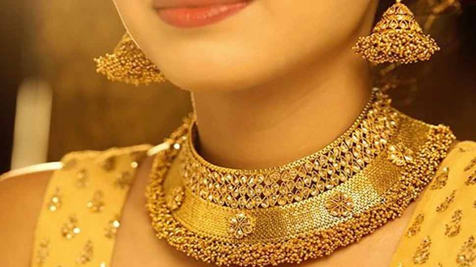 Gold Price Today, 17 December 2020: સોનાના ભાવમાં તેજી યથાવત, ચાંદી પણ ચમકી Gold Price Today, 17 December 2020: સોનાના ભાવમાં તેજી યથાવત, ચાંદી પણ ચમકી