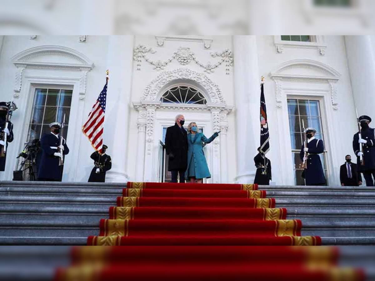 White Houseના દરવાજે ઊભા રહેવું પડ્યું જો બાઈડનને, જતાં જતાં દાવ કરી ગયા ટ્રમ્પ