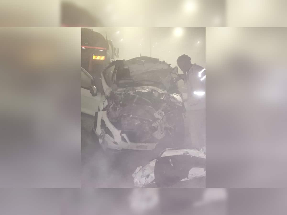 Accident: કનૌજમાં આગ્રા-લખનૌ એક્સપ્રેસ વે પર ભયાનક અકસ્માત, કાર ટ્રકમાં ઘૂસી જતા 6 લોકોના મોત