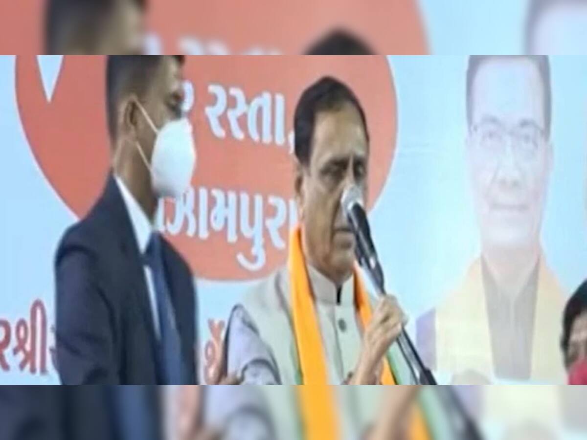 સાચા અર્થમાં CM વિજય રૂપાણીનો જીવ બચાવનાર પોલીસ જવાનનાં થઇ રહ્યા છે વખાણ, જાણો કોઇ છે આ ચપળ PSI