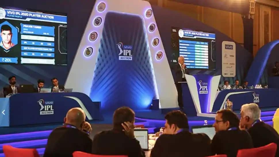 IPL Auction: હરાજીનું સ્થળ-તારીખ, કઈ ટીમ પાસે કેટલા પૈસા છે, રિટેન-રિલીઝ ખેલાડીઓનું લિસ્ટ, જાણો ઓક્શનની AtoZ માહિતી IPL Auction: હરાજીનું સ્થળ-તારીખ, કઈ ટીમ પાસે કેટલા પૈસા છે, રિટેન-રિલીઝ ખેલાડીઓનું લિસ્ટ, જાણો ઓક્શનની AtoZ માહિતી
