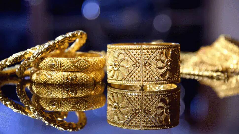 Gold-Silver Price: ફેબ્રુઆરી મહિનામાં સોનું ખૂબ જ થયું સસ્તું, ચાંદીમાં આ છે સ્થિતિ Gold-Silver Price: ફેબ્રુઆરી મહિનામાં સોનું ખૂબ જ થયું સસ્તું, ચાંદીમાં આ છે સ્થિતિ