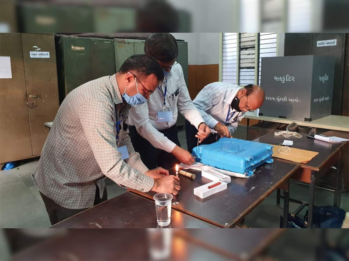 Jamnagar: ઉમેદવારોનું ભાવિ EVM માં થયું કેદ, આવતીકાલે થશે મતગણતરી