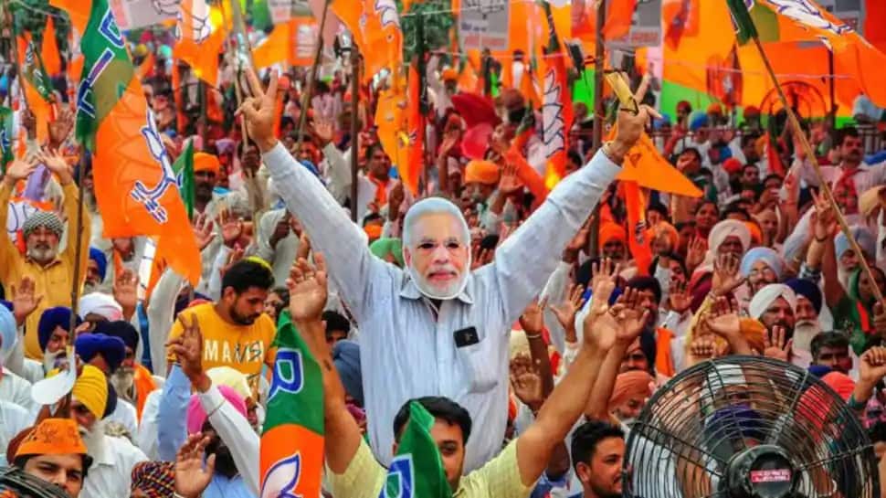 Bhavnagar: ભાજપે ભગવો લહેરાવી સર્જ્યો ઇતિહાસ, 2010નો તોડ્યો રેકોર્ડ, જાણો વોર્ડ મુજબ પરિણામ Bhavnagar: ભાજપે ભગવો લહેરાવી સર્જ્યો ઇતિહાસ, 2010નો તોડ્યો રેકોર્ડ, જાણો વોર્ડ મુજબ પરિણામ