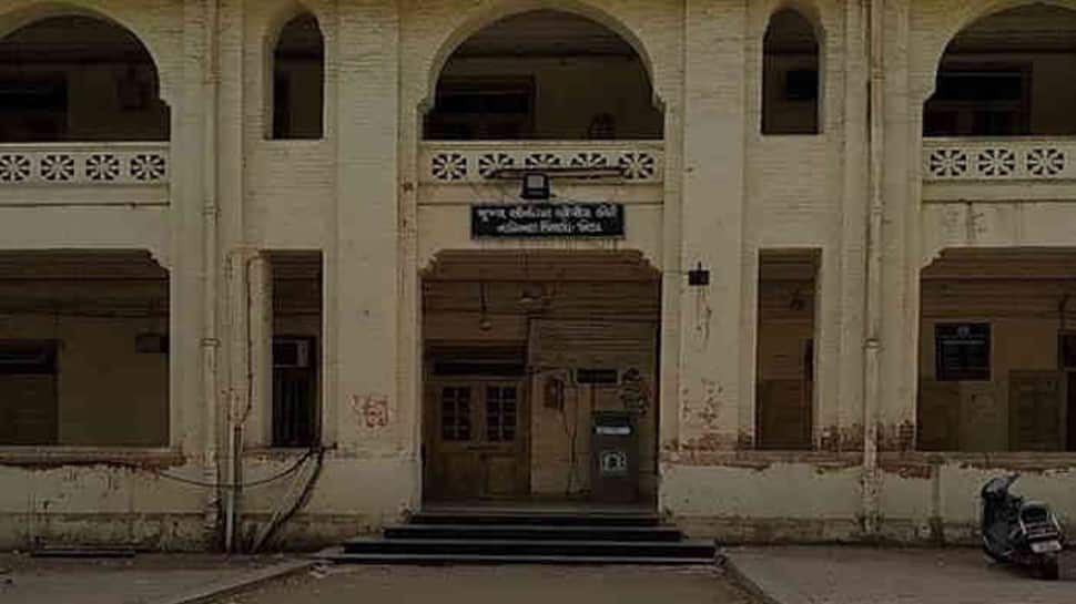 Nadiad Court ના બે મહત્વના ચુકાદા: જુદી જુદી બે દુષ્કર્મની ઘટનાના આરોપીઓને અજીવન કેદની સજા Nadiad Court ના બે મહત્વના ચુકાદા: જુદી જુદી બે દુષ્કર્મની ઘટનાના આરોપીઓને અજીવન કેદની સજા
