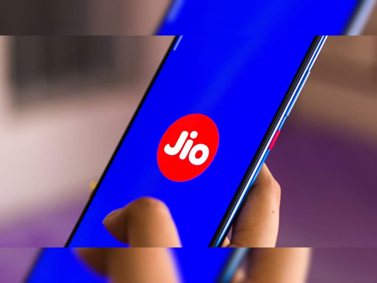 Jio ની મોટી જાહેરાત, 2 વર્ષ સુધી Free મળશે તમામ સેવાઓ અને ફોન