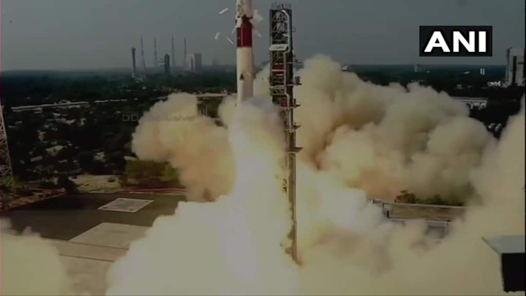ISRO એ લોન્ચ કર્યો PSLV-C51/Amazonia-1, અંતરિક્ષમાં આત્મનિર્ભર ભારતની ઉડાણ ISRO એ લોન્ચ કર્યો PSLV-C51/Amazonia-1, અંતરિક્ષમાં આત્મનિર્ભર ભારતની ઉડાણ