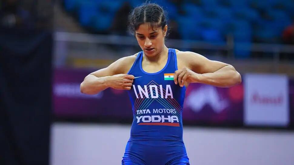 Vinesh Phogat Gold Medal: વિનેશ ફોગાટે વર્લ્ડ ચેમ્પિયનને હરાવી યૂક્રેનમાં જીત્યો ગોલ્ડ મેડલ Vinesh Phogat Gold Medal: વિનેશ ફોગાટે વર્લ્ડ ચેમ્પિયનને હરાવી યૂક્રેનમાં જીત્યો ગોલ્ડ મેડલ