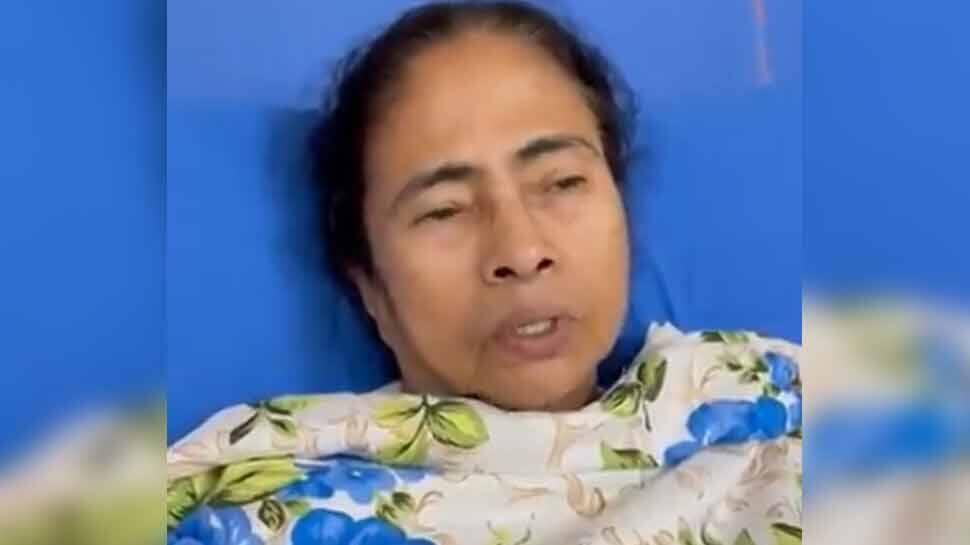 Mamata Banerjee Injury: હોસ્પિટલમાં દાખલ મમતા બેનર્જીનો VIDEO આવ્યો સામે, જાણો અત્યાર સુધીની પળેપળની અપડેટ Mamata Banerjee Injury: હોસ્પિટલમાં દાખલ મમતા બેનર્જીનો VIDEO આવ્યો સામે, જાણો અત્યાર સુધીની પળેપળની અપડેટ