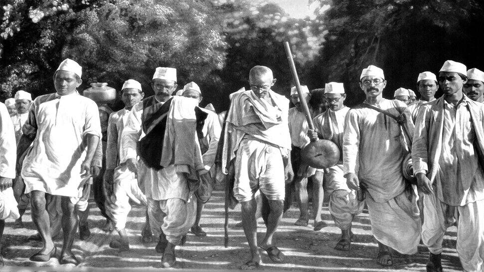 Dandi March: કેમ કોંગ્રેસના સભ્યોને બદલે ગાંધીજીએ દાંડીયાત્રા માટે કરી હતી આશ્રમના સભ્યોની પસંદગી? જાણો રસપ્રદ કહાની Dandi March: કેમ કોંગ્રેસના સભ્યોને બદલે ગાંધીજીએ દાંડીયાત્રા માટે કરી હતી આશ્રમના સભ્યોની પસંદગી? જાણો રસપ્રદ કહાની