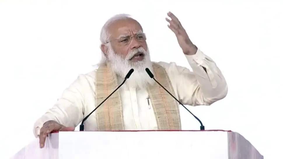 Dandi March Anniversary: PM મોદીએ મીઠાના 3 અર્થ ગણાવ્યાં, કહ્યું- આપણા ત્યાં મીઠું શ્રમ અને સમાનતાનું પ્રતિક Dandi March Anniversary: PM મોદીએ મીઠાના 3 અર્થ ગણાવ્યાં, કહ્યું- આપણા ત્યાં મીઠું શ્રમ અને સમાનતાનું પ્રતિક