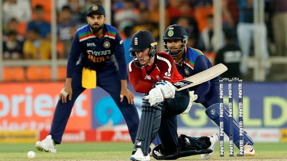 IND vs ENG: પહેલી જ મેચમાં ભારત ઘૂંટણીયે, અંગ્રેજોએ 8 વિકેટે આપી આકરી હાર IND vs ENG: પહેલી જ મેચમાં ભારત ઘૂંટણીયે, અંગ્રેજોએ 8 વિકેટે આપી આકરી હાર