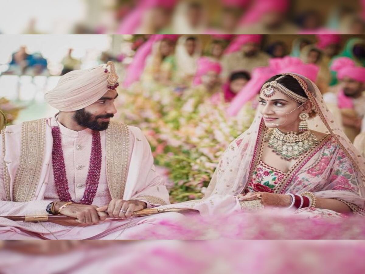 Jasprit Bumrah અને સંજના ગણેશને કરી નવા જીવનની શરૂઆત, જુઓ લગ્નની તસવીરો