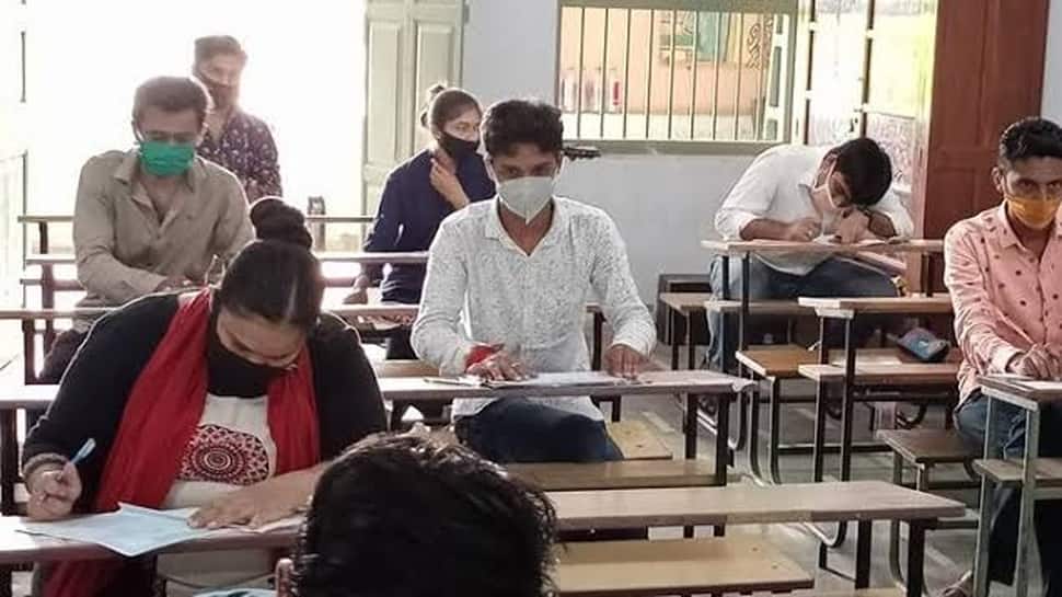 Saurashtra University નો નિર્ણય, 20 તારીખ પછીની તમામ પરીક્ષાઓ રદ્દ Saurashtra University નો નિર્ણય, 20 તારીખ પછીની તમામ પરીક્ષાઓ રદ્દ