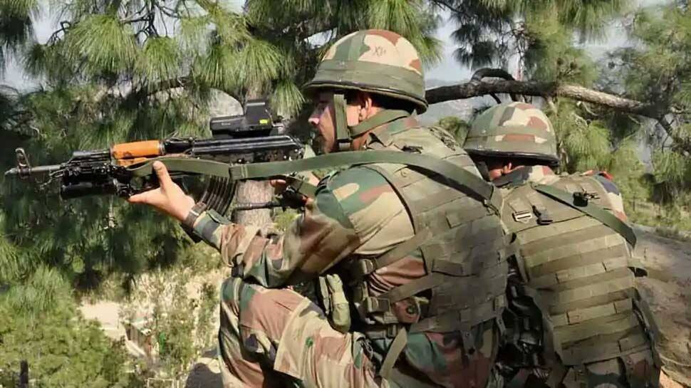 Jammu and Kashmir: સુરક્ષાદળો આકરા પાણીએ, શોપિયામાં 4 આતંકીઓનો બોલાવ્યો ખુડદો Jammu and Kashmir: સુરક્ષાદળો આકરા પાણીએ, શોપિયામાં 4 આતંકીઓનો બોલાવ્યો ખુડદો