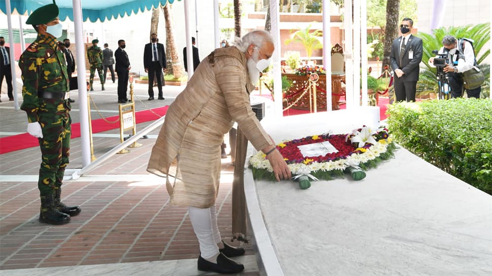 Bangladesh યાત્રાનો બીજો દિવસ: Matua સમુદાય વચ્ચે બોલ્યા PM Modi, 'આપણો મનથી મનનો સંબંધ છે' Bangladesh યાત્રાનો બીજો દિવસ: Matua સમુદાય વચ્ચે બોલ્યા PM Modi, 'આપણો મનથી મનનો સંબંધ છે'