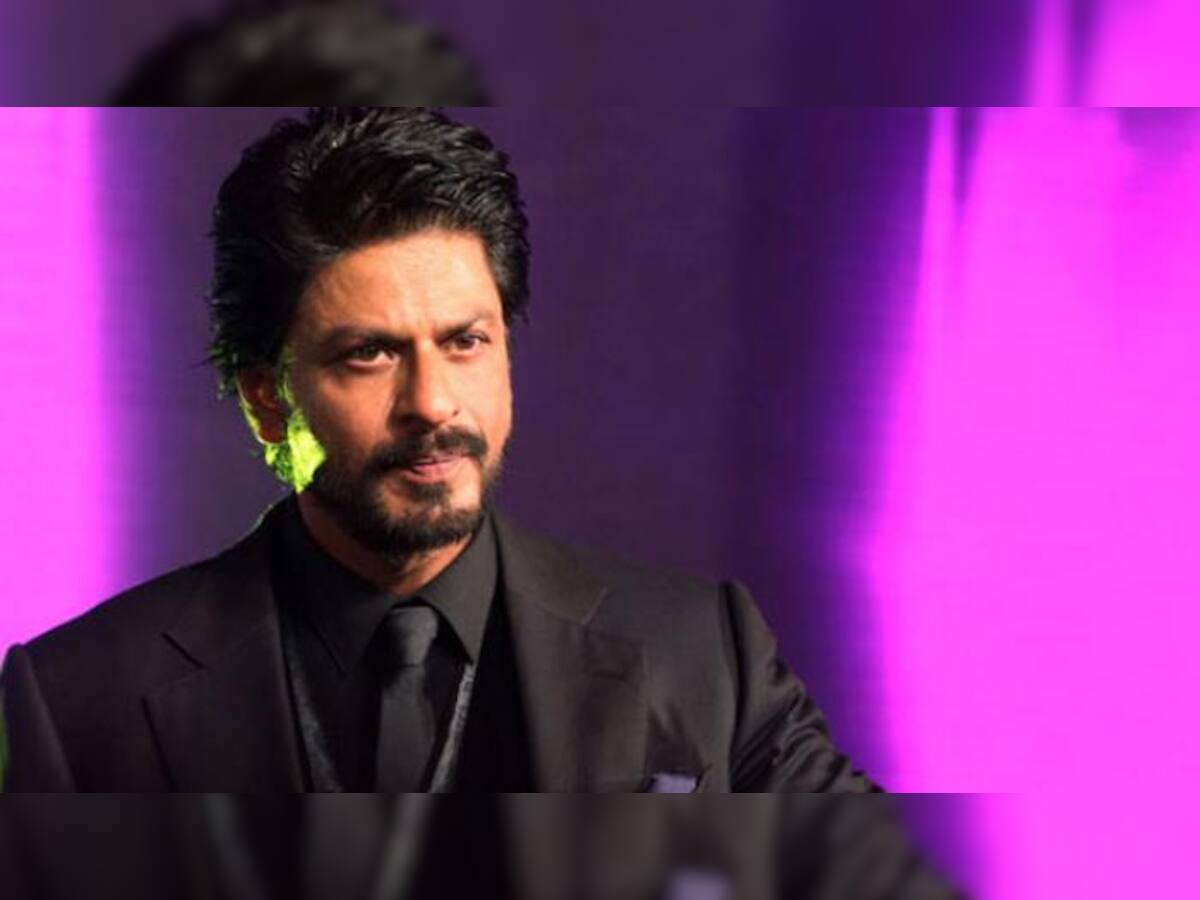 Shah Rukh Khan ને એક યૂઝરે પૂછ્યું, 'સર તમારા અન્ડરવેરનો કલર શું?' જાણો શું મળ્યો જવાબ