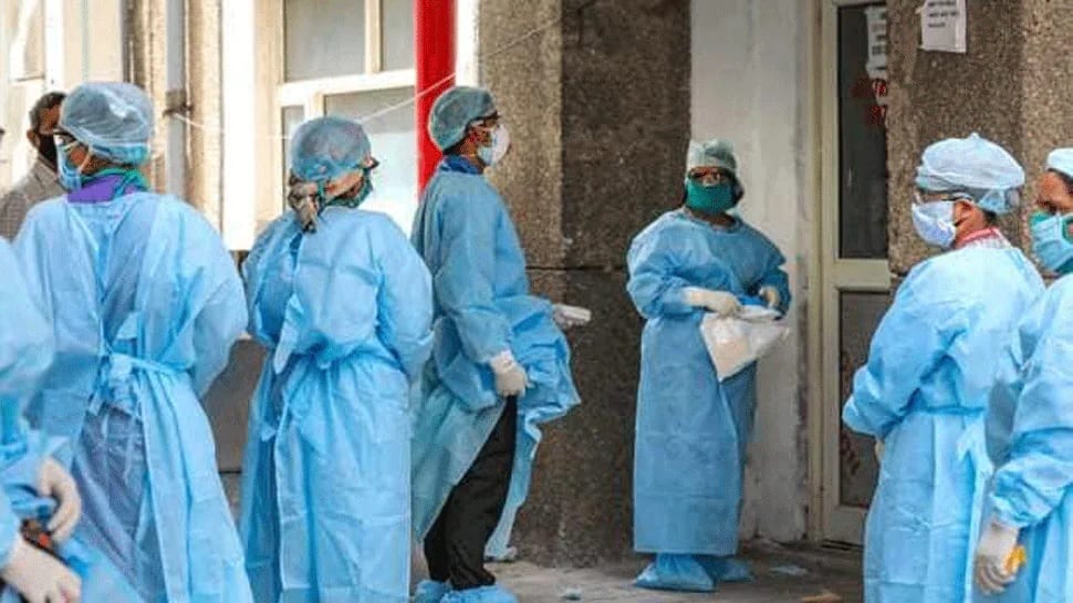 Coronavirus Update in Maharashtra: મહારાષ્ટ્રમાં રેકોર્ડ 63 હજારથી વધુ કેસ, મંત્રીએ આપ્યા કડક લૉકડાઉનના સંકેત Coronavirus Update in Maharashtra: મહારાષ્ટ્રમાં રેકોર્ડ 63 હજારથી વધુ કેસ, મંત્રીએ આપ્યા કડક લૉકડાઉનના સંકેત