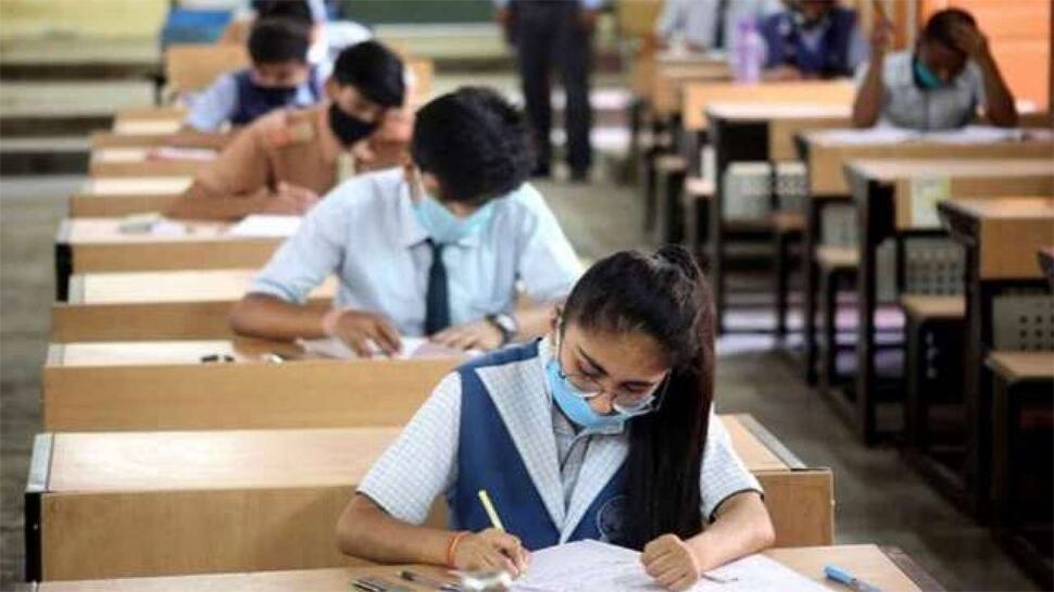 Gujarat: બોર્ડની પરીક્ષા લેવાશે કે નહી? તે અંગે સૌથી મોટા સમાચાર ZEE 24 Kalak પર Gujarat: બોર્ડની પરીક્ષા લેવાશે કે નહી? તે અંગે સૌથી મોટા સમાચાર ZEE 24 Kalak પર