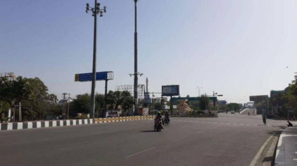 દિલ્હીમાં લાગી શકે છે Lockdown? સીએમ Arvind Kejriwal એ બોલાવી તાકીદની બેઠક દિલ્હીમાં લાગી શકે છે Lockdown? સીએમ Arvind Kejriwal એ બોલાવી તાકીદની બેઠક