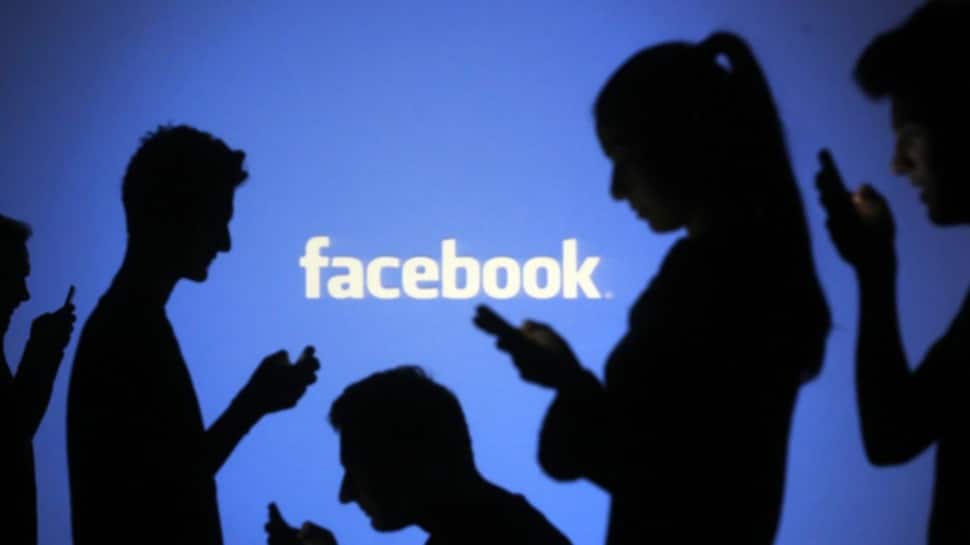 કોણ જોઇ રહ્યું છે તમારી Facebook પ્રોફાઈલ? આ રીતે કરો ચેક કોણ જોઇ રહ્યું છે તમારી Facebook પ્રોફાઈલ? આ રીતે કરો ચેક