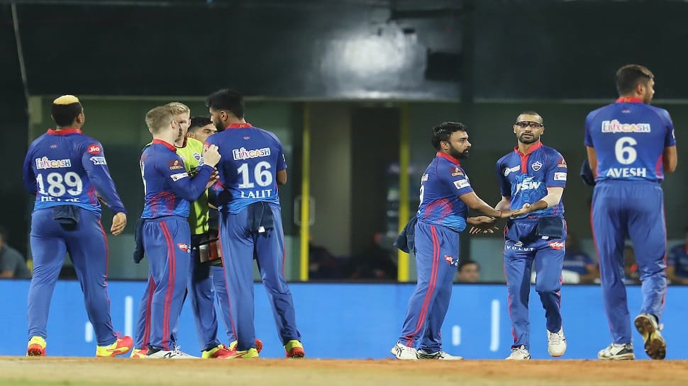 IPL 2021: આખરે દિલ્હીને મળી સફળતા, મુંબઈ ઈન્ડિયન્સને 6 વિકેટે હરાવ્યું IPL 2021: આખરે દિલ્હીને મળી સફળતા, મુંબઈ ઈન્ડિયન્સને 6 વિકેટે હરાવ્યું