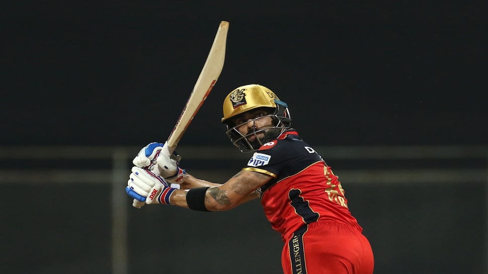 IPL 2021: વિરાટ કોહલીએ રચ્યો ઈતિહાસ, આઈપીએલમાં 6 હજાર રન પૂરા કરનાર પ્રથમ બેટ્સમેન બન્યો IPL 2021: વિરાટ કોહલીએ રચ્યો ઈતિહાસ, આઈપીએલમાં 6 હજાર રન પૂરા કરનાર પ્રથમ બેટ્સમેન બન્યો