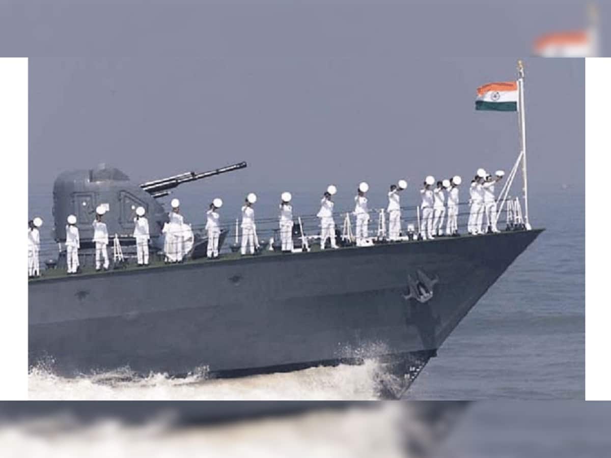 Jobs: Indian Navy માં 12 પાસ યુવાનો માટે જોડાવવાની સુવર્ણ તક
