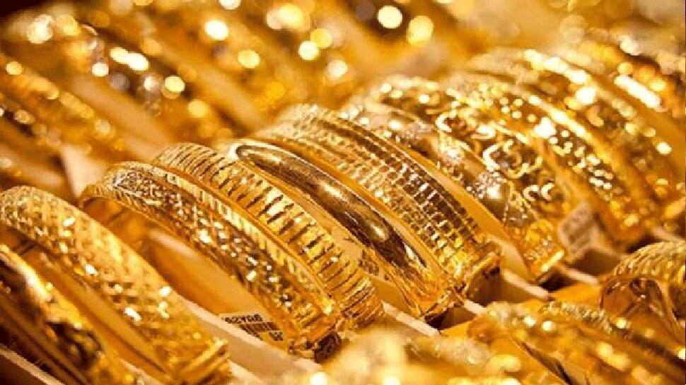 Gold Price Today, 29 April 2021: સસ્તું થયું સોનું-ચાંદી, જલદી જાણી લો નવો ભાવ તો ફાયદામાં રહેશો Gold Price Today, 29 April 2021: સસ્તું થયું સોનું-ચાંદી, જલદી જાણી લો નવો ભાવ તો ફાયદામાં રહેશો
