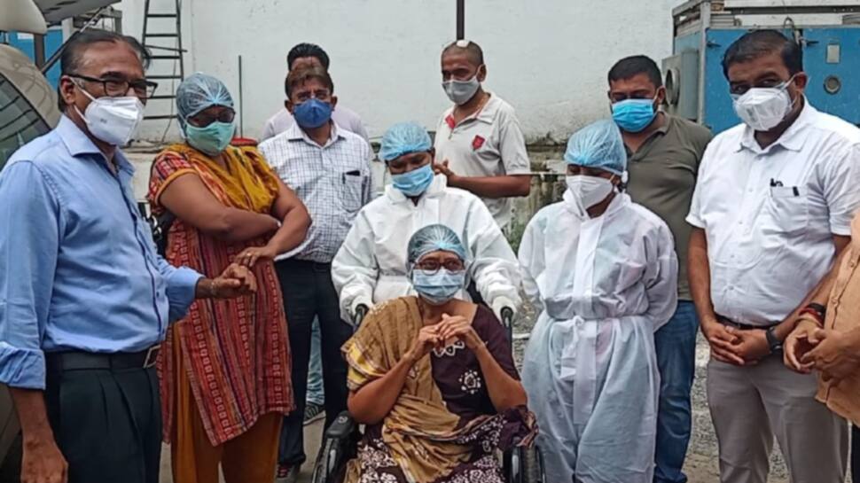 Positive News: કેન્સર મ્હાત આપનાર સુરતના રિટાયર્ડ મેટ્રન નર્સે કોરોનાને કર્યો આઉટ Positive News: કેન્સર મ્હાત આપનાર સુરતના રિટાયર્ડ મેટ્રન નર્સે કોરોનાને કર્યો આઉટ