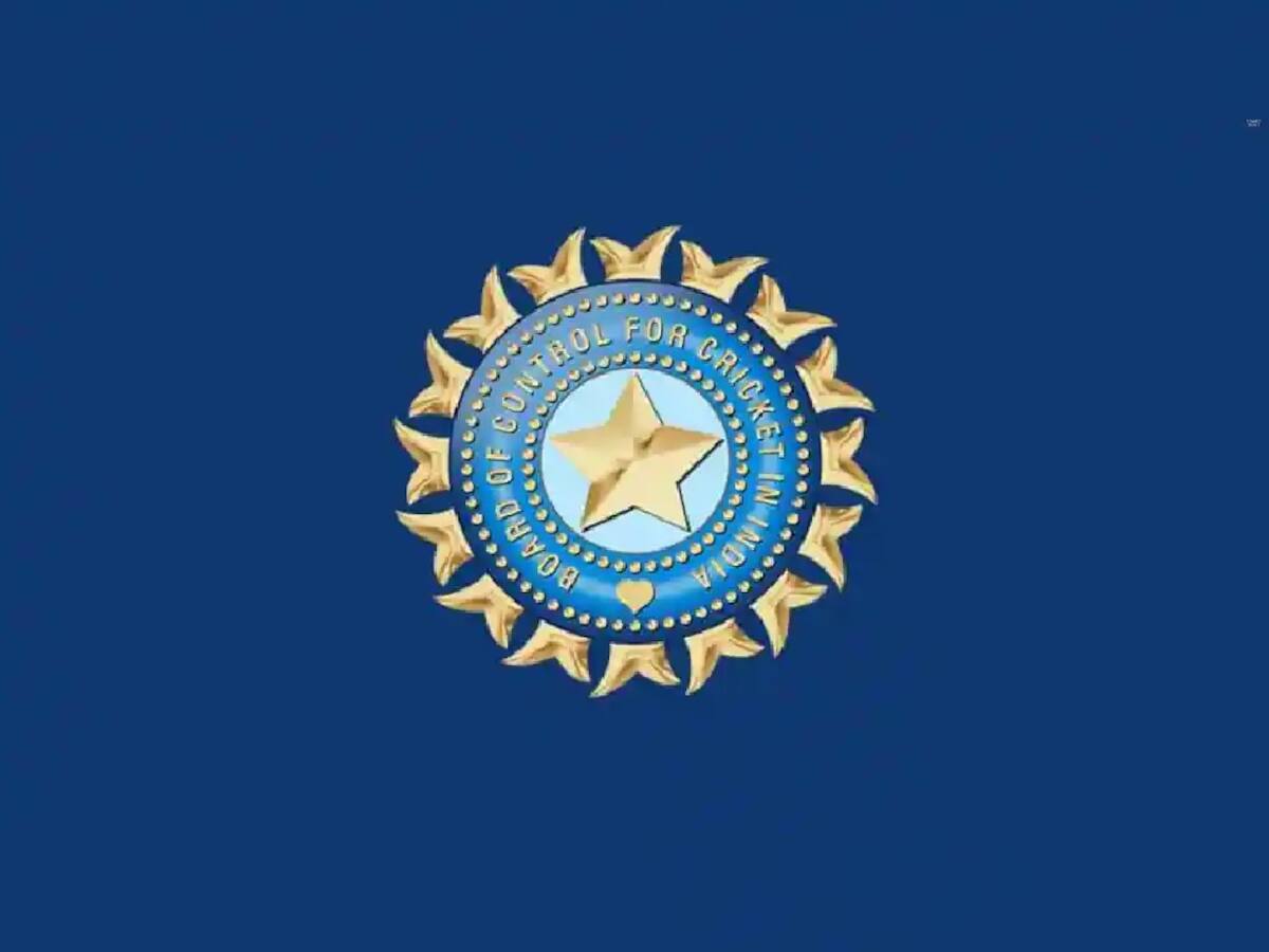 IPL 2021 સ્થગિત થવાથી મુશ્કેલમાં BCCI, જાણો ભારતીય ક્રિકેટ બોર્ડને થશે આટલા કરોડનું નુકસાન
