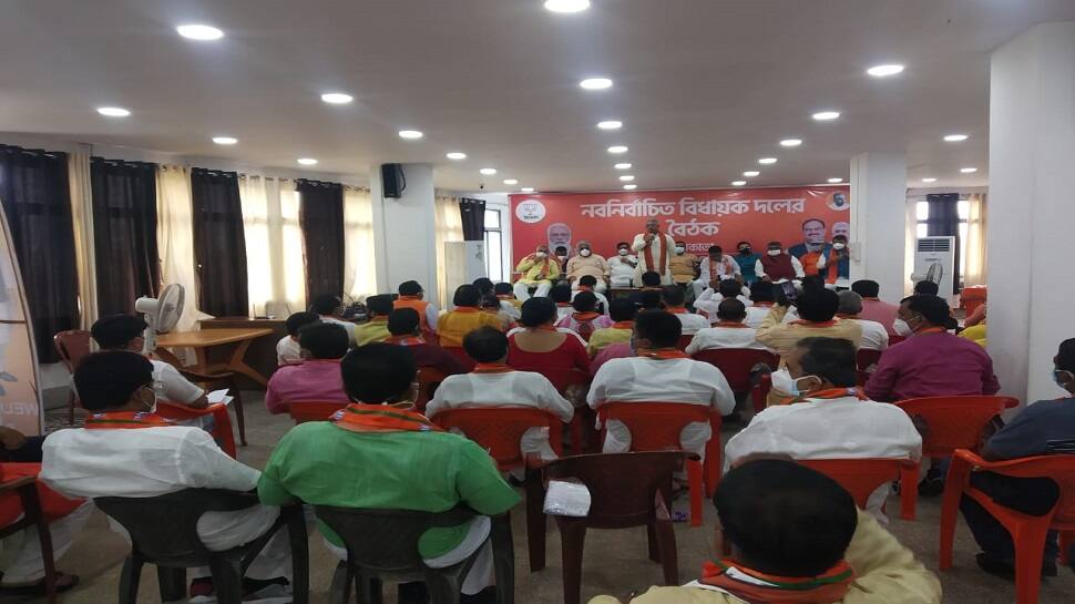 West begnal: ભાજપના 77 ધારાસભ્યોને મળશે VIP સુરક્ષા, ગૃહ મંત્રાલયે લીધો નિર્ણય West begnal: ભાજપના 77 ધારાસભ્યોને મળશે VIP સુરક્ષા, ગૃહ મંત્રાલયે લીધો નિર્ણય