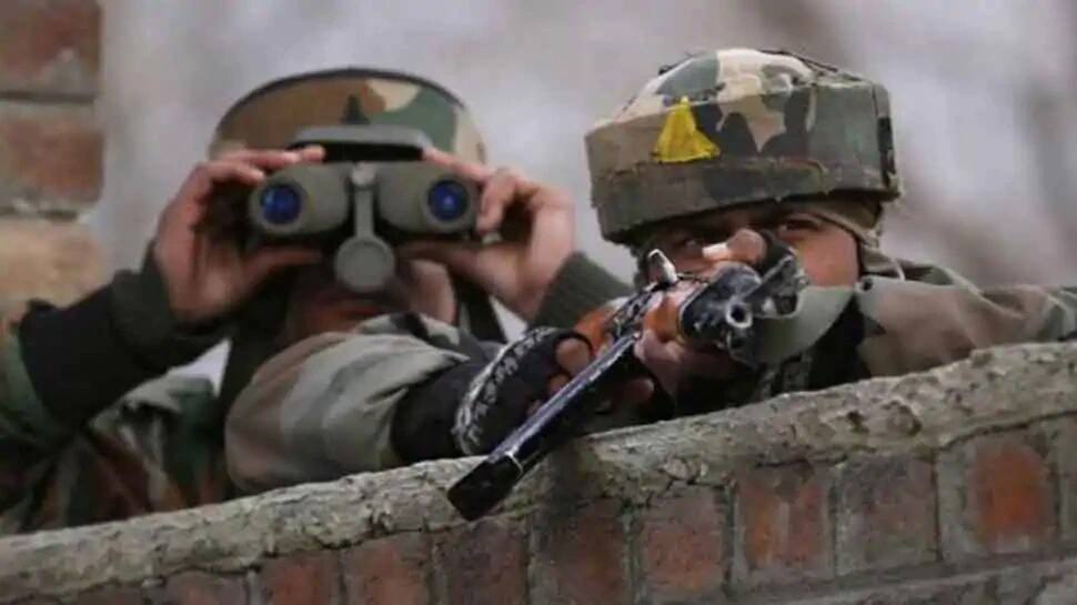 Jammu-Kashmir: અનંતનાગમાં આતંકી અથડામણ, સુરક્ષાદળોએ 3 આતંકીઓનો ખાતમો કર્યો Jammu-Kashmir: અનંતનાગમાં આતંકી અથડામણ, સુરક્ષાદળોએ 3 આતંકીઓનો ખાતમો કર્યો