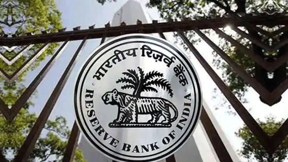 Banking Sector: RBI એ રદ્દ કર્યું આ Bank નું લાયસન્સ, રોકાણકારોની ચિંતા વધી, જાણો હવે તમારી થાપણનું શું થશે? Banking Sector: RBI એ રદ્દ કર્યું આ Bank નું લાયસન્સ, રોકાણકારોની ચિંતા વધી, જાણો હવે તમારી થાપણનું શું થશે?