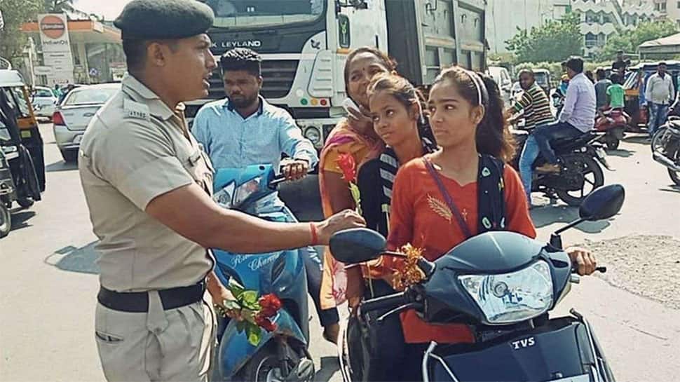 SURAT: યુવક અને યુવતી વચ્ચે બોયફ્રેન્ડ બાબતે માથાકૂટ, પછી યુવકે જે કર્યું તે... SURAT: યુવક અને યુવતી વચ્ચે બોયફ્રેન્ડ બાબતે માથાકૂટ, પછી યુવકે જે કર્યું તે...