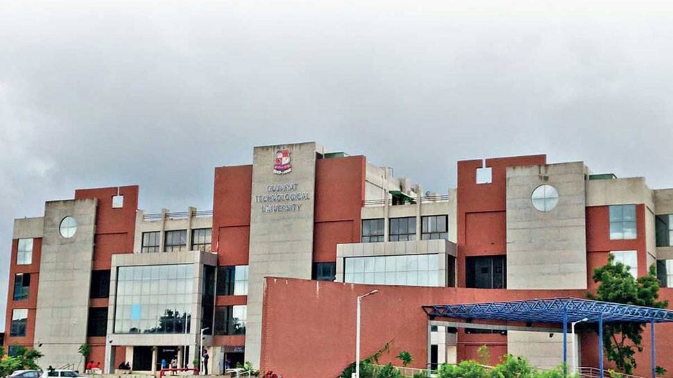 GTU દ્વારા થોરમાં ઉગતા લાલ ઝીંડવામાંથી બનાવી કોરોના માટેની અક્સીર દવા GTU દ્વારા થોરમાં ઉગતા લાલ ઝીંડવામાંથી બનાવી કોરોના માટેની અક્સીર દવા