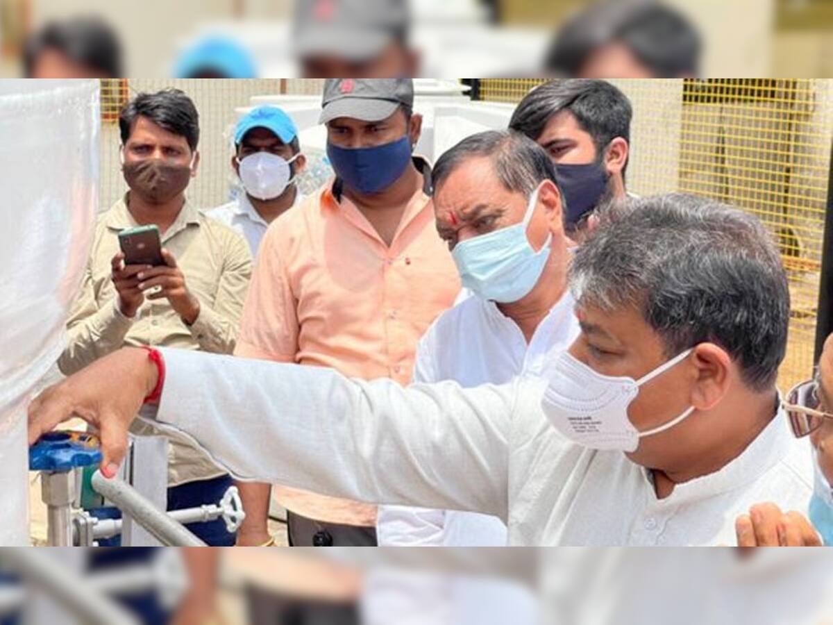 VADODARA: બરોડા ડેરીએ છોટાઉદેપુર સિવિલ હોસ્પિટલમાં 52.51 લાખનાં ખર્ચે ઓક્સિજન પ્લાન્ટ શરૂ કર્યો