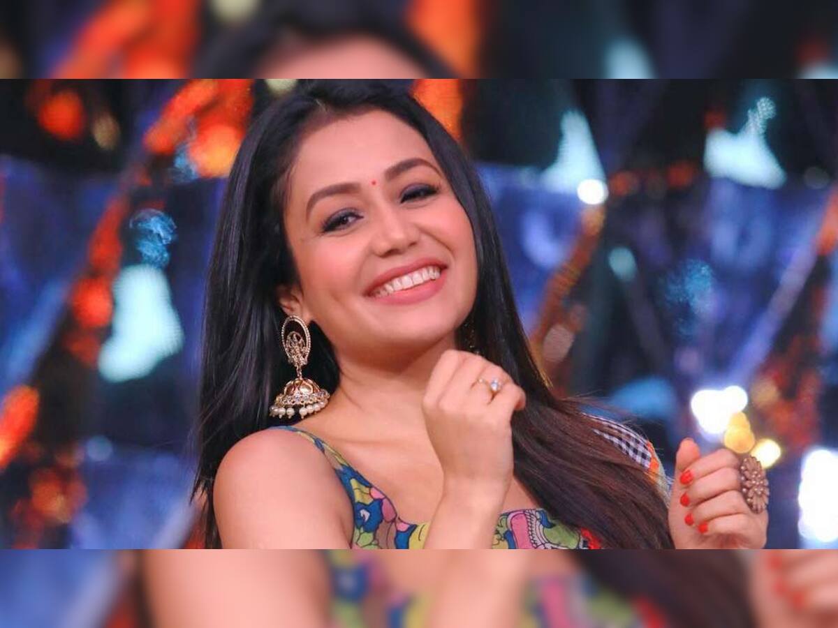 NEHA KAKKAR BIRTHDAY: પિતા સમોસા વેચીને પરિવારનું ગુજરાન ચલાવતા હતા, દીકરી છે યંગ જનરેશનમાં સૌથી લોકપ્રિય ગાયિકા