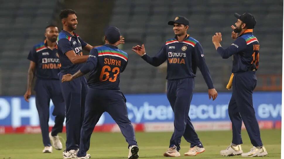 IND vs SL: શ્રીલંકાના પ્રવાસ માટે ભારતીય ટીમ જાહેર, શિખર ધવન કેપ્ટન, અનેક યુવા ખેલાડીઓને મળી તક IND vs SL: શ્રીલંકાના પ્રવાસ માટે ભારતીય ટીમ જાહેર, શિખર ધવન કેપ્ટન, અનેક યુવા ખેલાડીઓને મળી તક