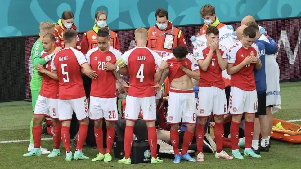 Christian Ericsson Collapsed On The Field: મેદાન પર અચાનક બેભાન થઈ પડી ગયો ક્રિશ્ચન ઇરિક્સેન, CPR અપાયું, ડેનમાર્ક vs ફિનલેન્ડ મેચ સસ્પેન્ડ Christian Ericsson Collapsed On The Field: મેદાન પર અચાનક બેભાન થઈ પડી ગયો ક્રિશ્ચન ઇરિક્સેન, CPR અપાયું, ડેનમાર્ક vs ફિનલેન્ડ મેચ સસ્પેન્ડ