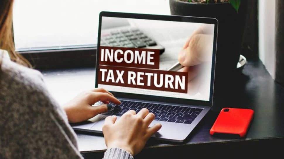 ITR Alert! માત્ર થોડા દિવસ બાદી, તરત ફાઈલ કરો તમારું ITR; નહીં તો ભરવો પડશે ડબલ TDS ITR Alert! માત્ર થોડા દિવસ બાદી, તરત ફાઈલ કરો તમારું ITR; નહીં તો ભરવો પડશે ડબલ TDS