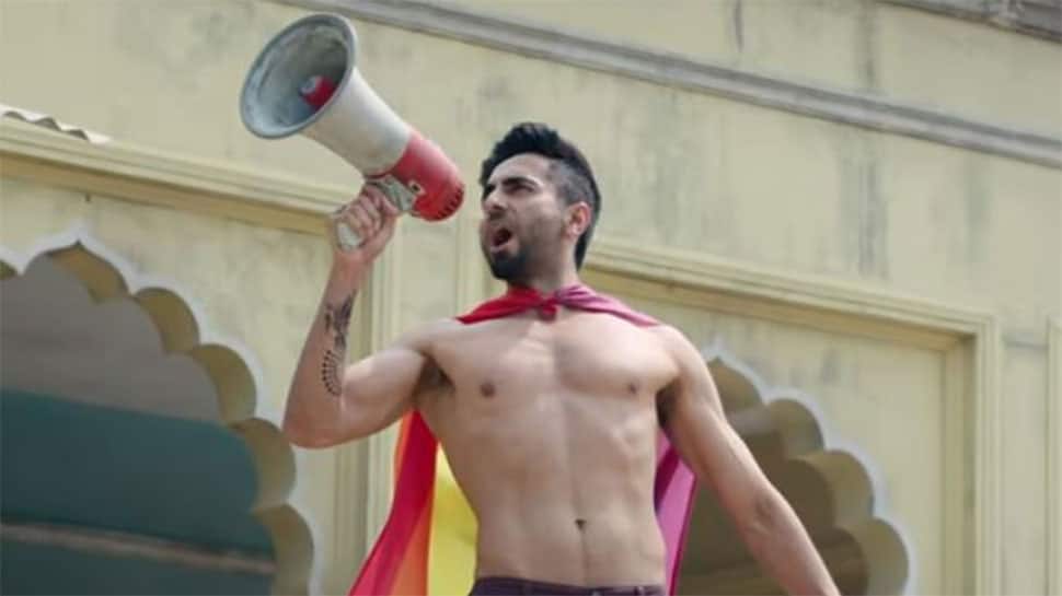 અચાનક તમને ખબર પડે કે તમારું બાળક LGBTQ છે, તો ભેદભાવ ભૂલીને સૌથી પહેલા કરો આ કામ અચાનક તમને ખબર પડે કે તમારું બાળક LGBTQ છે, તો ભેદભાવ ભૂલીને સૌથી પહેલા કરો આ કામ