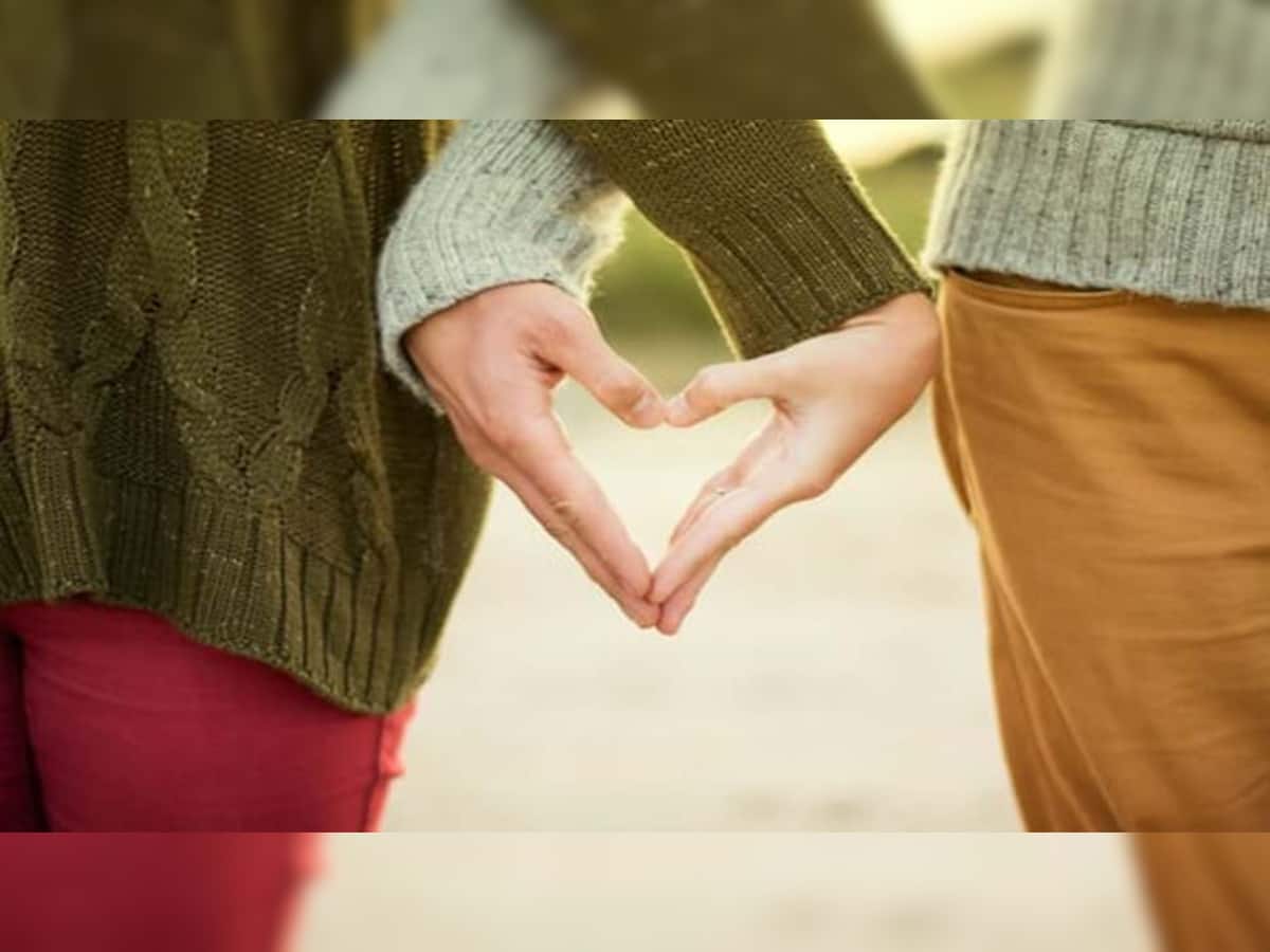 Relationship Tips: સંબંધોને તરોતાજા રાખશે આ પાંચ ટિપ્સ, પોતાના પાર્ટનરને આવી રીતે લાવો નજીક